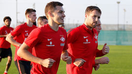 Роман ЗОБНИН (слева) и Дмитрий КОМБАРОВ.