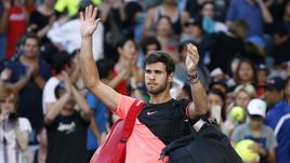 Сгорели на работе. Россияне не справились с жарой в Мельбурне