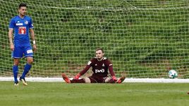 Сегодня. Марбелья. "Локомотив" - "Люцерн" - 0:3. Лидеры чемпионата России пропустили три гола от предпоследней команды швейцарской лиги.