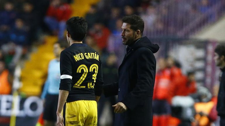 Нико ГАЙТАН и Диего СИМЕОНЕ. Фото www.mundodeportivo.com Нико ГАЙТАН и Диего СИМЕОНЕ. Фото www.mundodeportivo.com