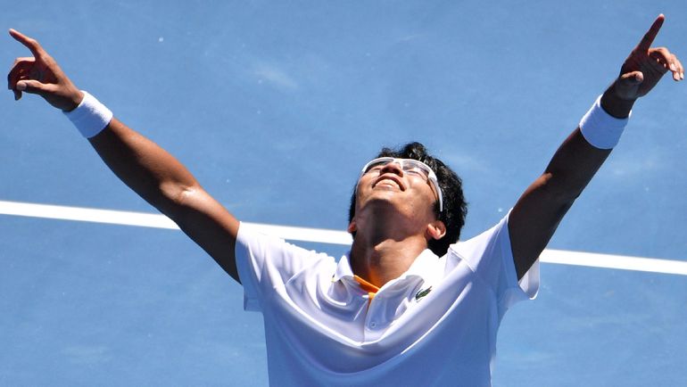 Среда. Мельбурн. ХЬЕН ЧОН празднует выход в полуфинал Australian Open. Фото AFP Среда. Мельбурн. ХЬЕН ЧОН празднует выход в полуфинал Australian Open. Фото AFP