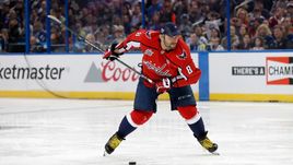 Суббота. Тампа. Александр ОВЕЧКИН стал победителем конкурса на силу броска в рамках звездного уикенда НХЛ.