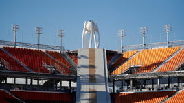 Стадион в Пхенчхане готовится принять церемонии открытия и закрытия Олимпийских и Паралимпийских игр.