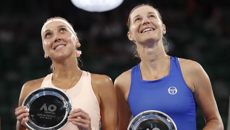 Елена ВЕСНИНА и Екатерина МАКАРОВА. Фото REUTERS Елена ВЕСНИНА и Екатерина МАКАРОВА. Фото REUTERS