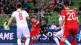 Вторник. Любляна. Россия – Польша – 1:1. Иван ЧИШКАЛА (№19) открывает счет.