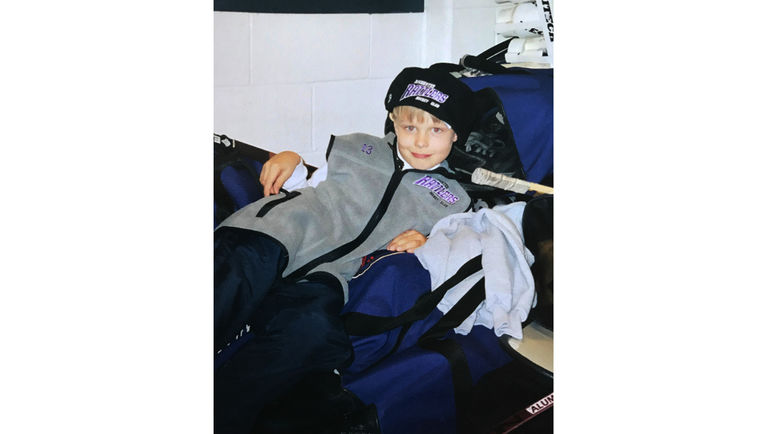 Владислав НАМЕСТНИКОВ в детстве. Фото из личного архива семьи. Владислав НАМЕСТНИКОВ в детстве. Фото из личного архива семьи.