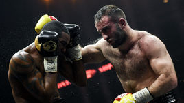 Мурат ГАССИЕВ и Юниер ДОРТИКОС.