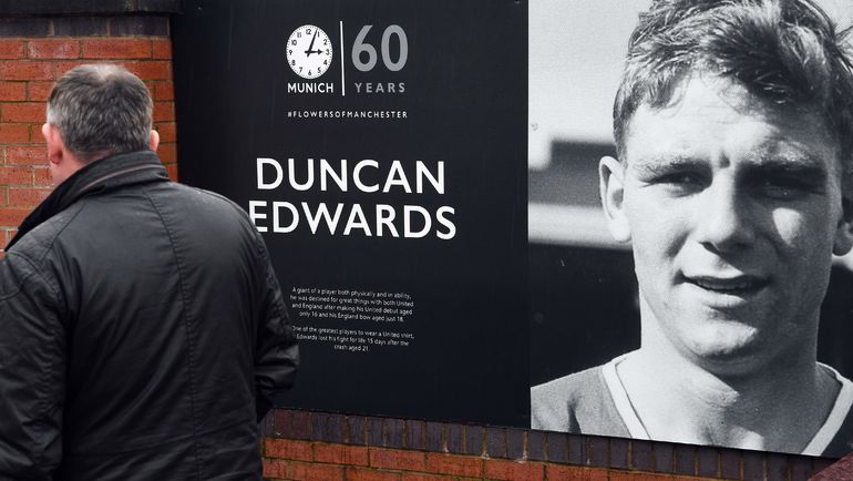 Плакат с изображением Данкана ЭДВАРДСА. Фото AFP Плакат с изображением Данкана ЭДВАРДСА. Фото AFP