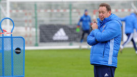 Леонид СЛУЦКИЙ.