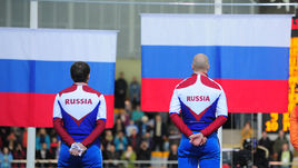 Российские конькобежцы Денис ЮСКОВ (слева) и Павел КУЛИЖНИКОВ уже точно пропустят Олимпиаду.