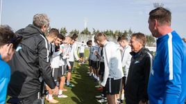 Пятница. Белек. Коридор почета для Себастьяна ДРИУССИ.