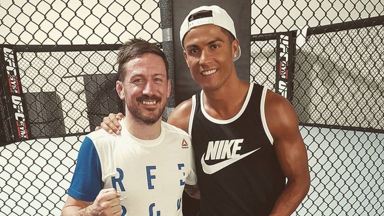 Джон КАВАНА и КРИШТИАНУ РОНАЛДУ. Фото Sky Sports Джон КАВАНА и КРИШТИАНУ РОНАЛДУ. Фото Sky Sports