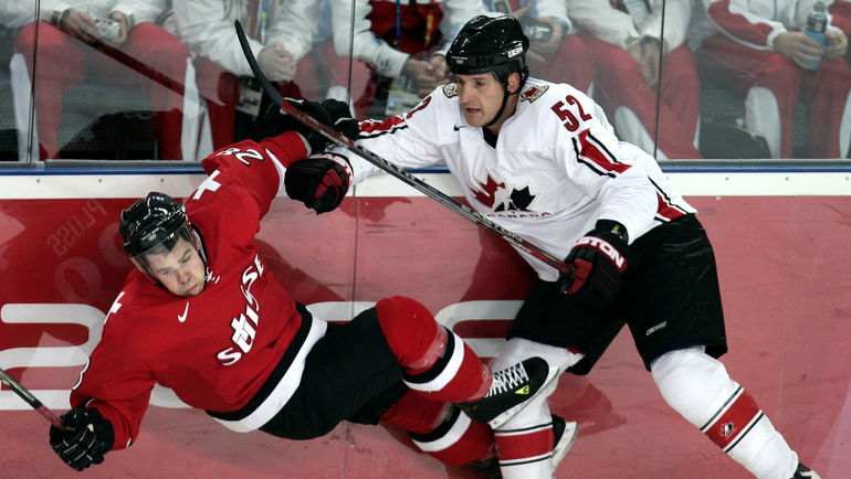 2006 год. Швейцария – Канада – 2:0. Фото REUTERS 2006 год. Швейцария – Канада – 2:0. Фото REUTERS