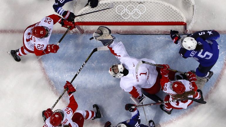 Женская сборная России потерпела второе крупное поражение на Олимпиаде. Фото REUTERS Женская сборная России потерпела второе крупное поражение на Олимпиаде. Фото REUTERS