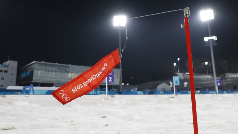 Женская индивидуальная гонка была отложена до четверга из-за сильного ветра. Фото REUTERS Женская индивидуальная гонка была отложена до четверга из-за сильного ветра. Фото REUTERS