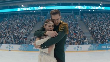 Сюжет фильма "Лед" связан со спортом.