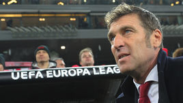 Четверг. Москва. "Спартак" - "Атлетик" - 1:3. Массимо КАРРЕРА.