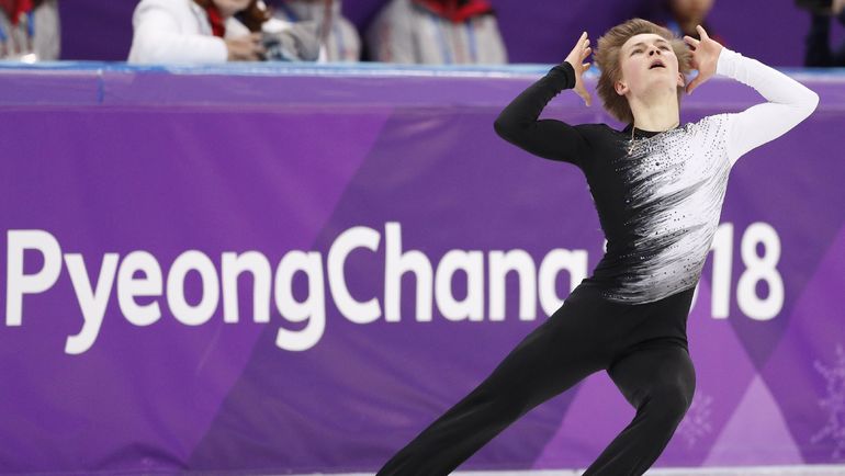 Сегодня. Пхенчхан. Михаил КОЛЯДА неудачно откатал короткую программу. Фото REUTERS Сегодня. Пхенчхан. Михаил КОЛЯДА неудачно откатал короткую программу. Фото REUTERS