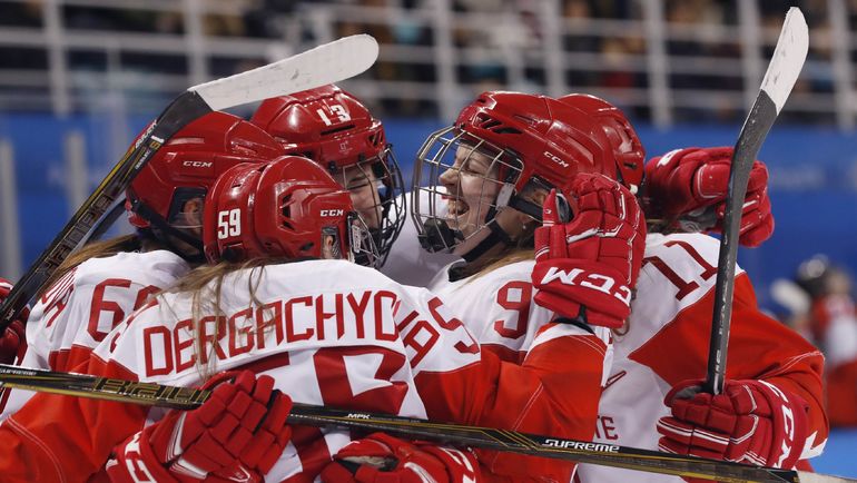 Сборная России по хоккею после трех поражений с общим счетом 1:15 преподнесла сюрприз в четвертьфинале. Фото REUTERS Сборная России по хоккею после трех поражений с общим счетом 1:15 преподнесла сюрприз в четвертьфинале. Фото REUTERS