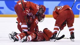 "Это уже абсурдно". Россию засуживали в матче с Канадой?