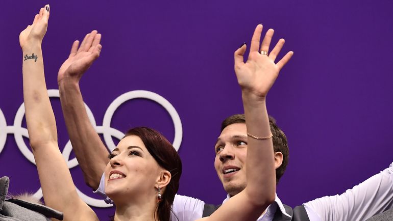 Екатерина БОБРОВА и Дмитрий СОЛОВЬЕВ. Фото AFP Екатерина БОБРОВА и Дмитрий СОЛОВЬЕВ. Фото AFP