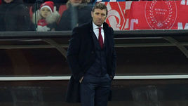 15 февраля. Москва. Тушино. "Спартак" - "Атлетик" - 1:3. Главный тренер красно-белых Массимо КАРРЕРА.