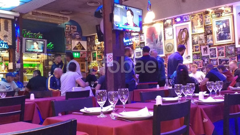 Встреча российских и аргентинских ультрас в Буэнос-Айресе. Фото infobae.com Встреча российских и аргентинских ультрас в Буэнос-Айресе. Фото infobae.com