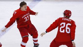 Сегодня. Пхенчхан. Россия - Германия - 4:3 ОТ. Кирилл КАПРИЗОВ (№77) и Вячеслав ВОЙНОВ празднуют победную шайбу в олимпийском финале.