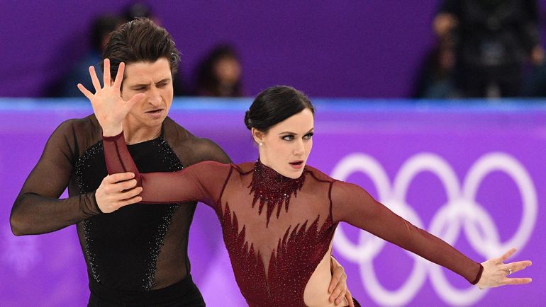 Тесса ВИРТУ и Скотт МОИР. Фото AFP Тесса ВИРТУ и Скотт МОИР. Фото AFP