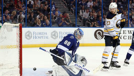 Среда. Тампа. "Тампа Бэй" - "Баффало" - 1:2 ОТ. "Молнии" без Никиты Кучерова потерпели поражение.