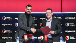Основатель и глава Wyscout Маттео КАМПОДОНИКО (слева) и главный редактор "СЭ" Максим МАКСИМОВ.