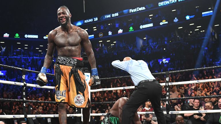 Деонтей УАЙЛДЕР нокаутировал Луиса Ортиса. Фото AFP Деонтей УАЙЛДЕР нокаутировал Луиса Ортиса. Фото AFP