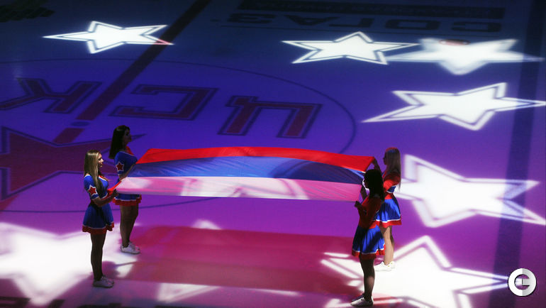 Понедельник. Москва. ЦСКА - "Спартак" - 1:0.