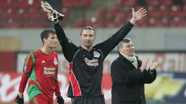 В 2005 году "Локомотив" был близок к третьему чемпионству, но растерял все преимущество в концовке.