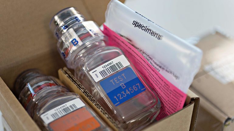 Пробирки для сбора допинг-проб. Фото AFP Пробирки для сбора допинг-проб. Фото AFP