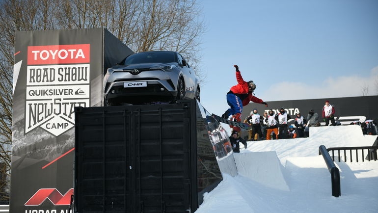 Денис Бонус. Денис Бонус.