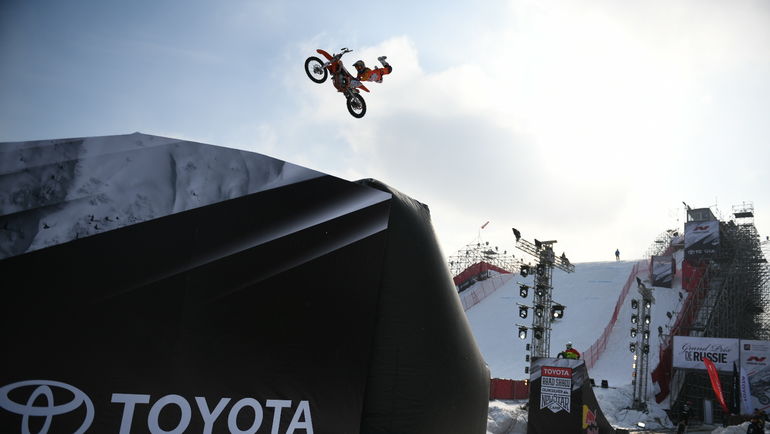 FMX шоу. FMX шоу.