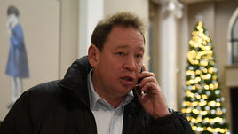 Леонид СЛУЦКИЙ: из Англии - в Голландию.