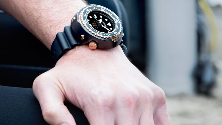 Seiko Marinemaster 1000 Meters. Seiko Marinemaster 1000 Meters.