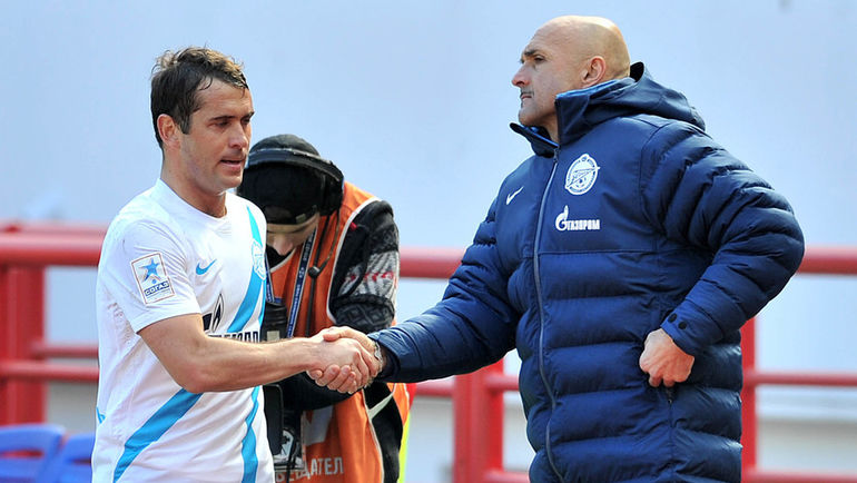 Александр КЕРЖАКОВ и Лучано СПАЛЛЕТТИ. Фото Алексей ИВАНОВ Александр КЕРЖАКОВ и Лучано СПАЛЛЕТТИ. Фото Алексей ИВАНОВ