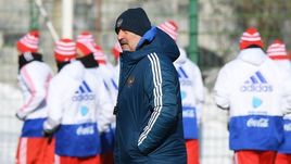 Воскресенье. Новогорск. Станислав ЧЕРЧЕСОВ на тренировке сборной России.