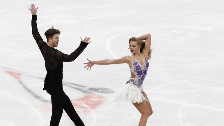 Александра СТЕПАНОВА и Иван БУКИН. Фото REUTERS Александра СТЕПАНОВА и Иван БУКИН. Фото REUTERS