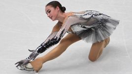 Среда. Милан. Алина ЗАГИТОВА - вторая после короткой программы.