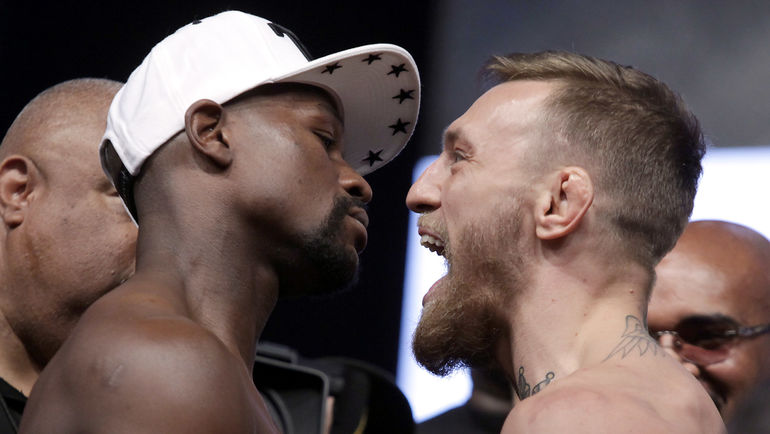 Флойд МЕЙВЕЗЕР и Коннор МАКГРЕГОР. Фото AFP Флойд МЕЙВЕЗЕР и Коннор МАКГРЕГОР. Фото AFP