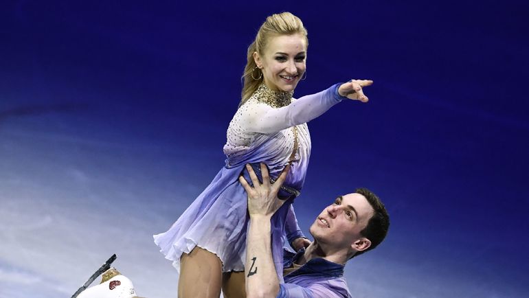 Вчера. Милан. Алена САВЧЕНКО и Бруно МАССО. Фото AFP Вчера. Милан. Алена САВЧЕНКО и Бруно МАССО. Фото AFP