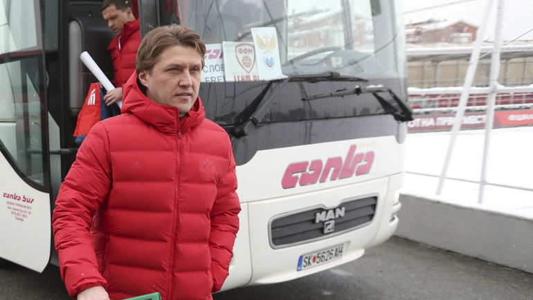 Главный тренер сборной России Евгений БУШМАНОВ. Фото Официальный сайт РФС Главный тренер сборной России Евгений БУШМАНОВ. Фото Официальный сайт РФС