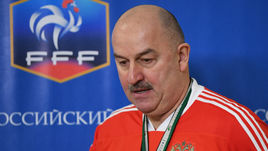 Понедельник. Санкт-Петербург. Станислав ЧЕРЧЕСОВ.