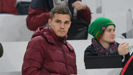 Роман ЗОБНИН.