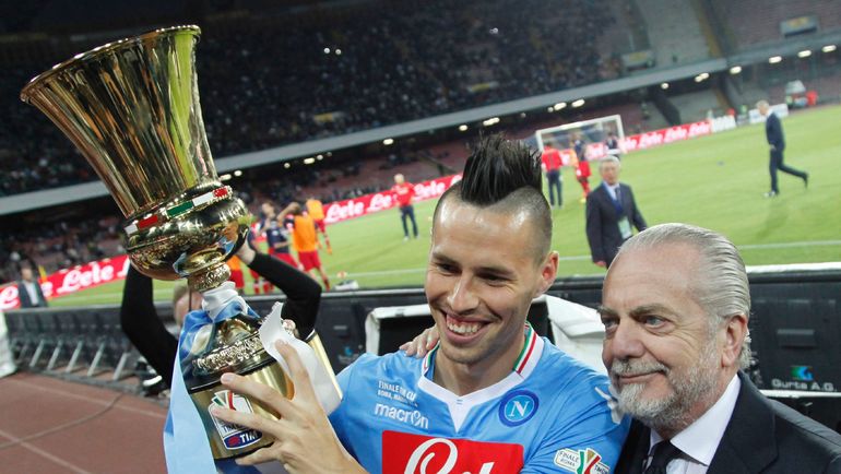 Аурелио ДЕ ЛАУРЕНТИС (справа) и Марек ГАМШИК. Фото AFP Аурелио ДЕ ЛАУРЕНТИС (справа) и Марек ГАМШИК. Фото AFP