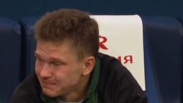 Слезы Олега ШАТОВА на скамейке запасных.